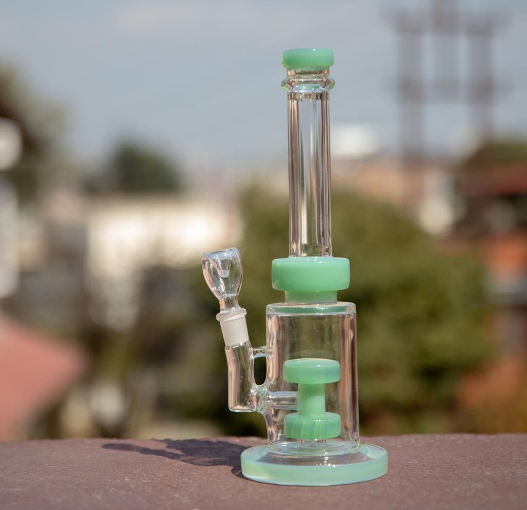 glass-water-pipe